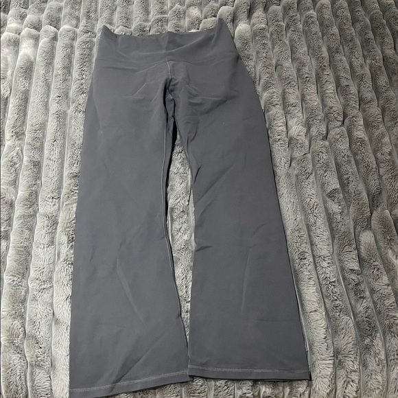 Women's Gray High-Waisted Leggings - Picture 1 of 1